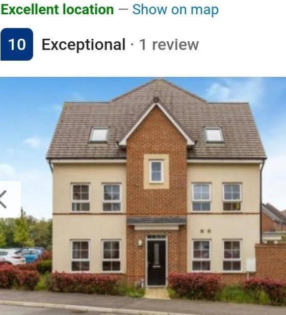 Beautiful 4 Bedroom Treasure Home เฮเมลเฮมพ์สเตด ภายนอก รูปภาพ